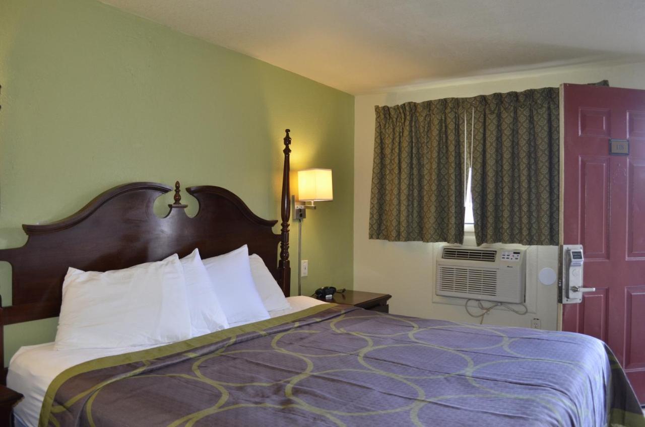 Budget Inn Williamsville Ngoại thất bức ảnh