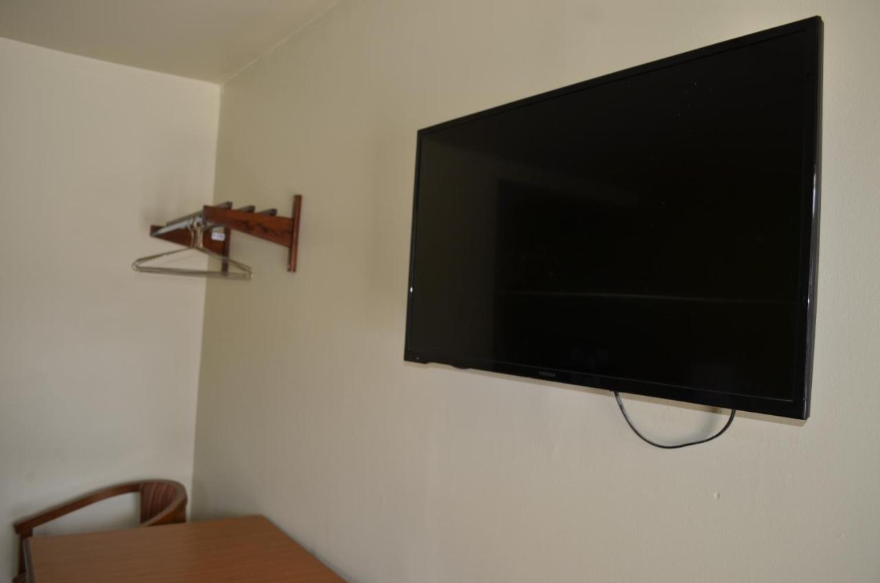 Budget Inn Williamsville Ngoại thất bức ảnh