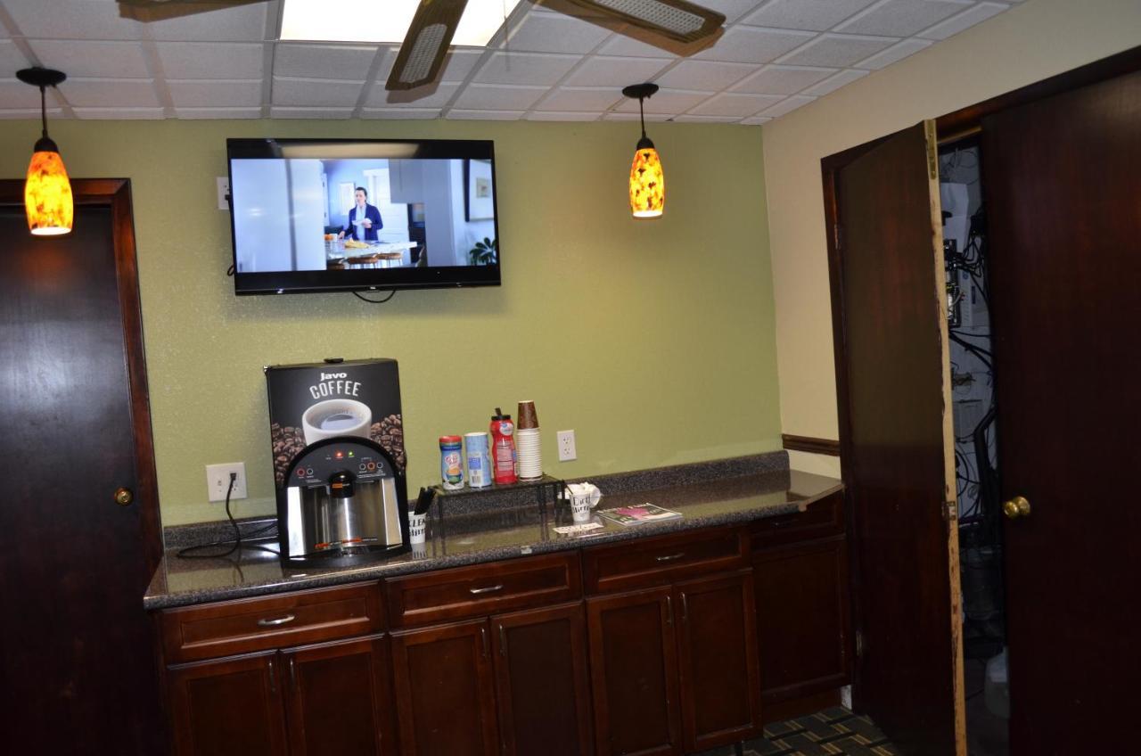 Budget Inn Williamsville Ngoại thất bức ảnh
