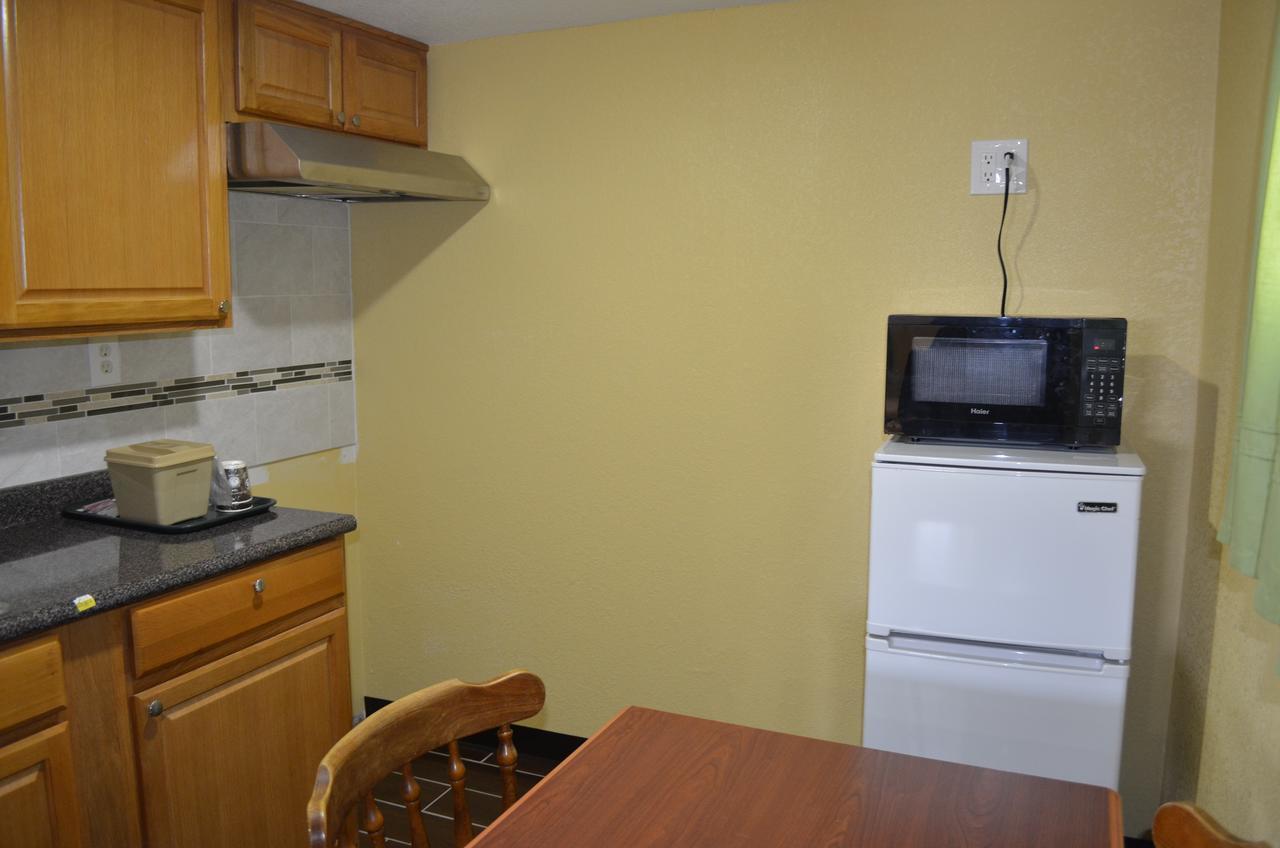 Budget Inn Williamsville Ngoại thất bức ảnh