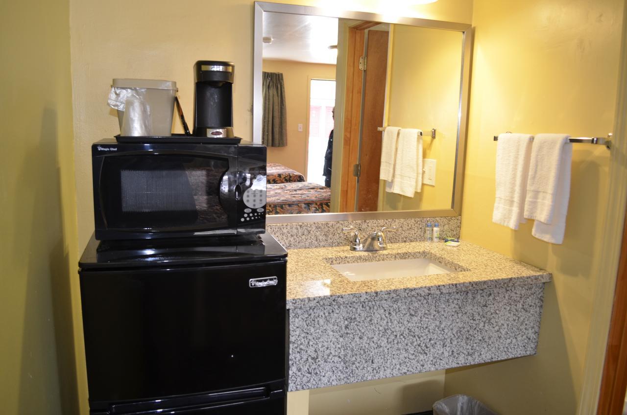 Budget Inn Williamsville Ngoại thất bức ảnh