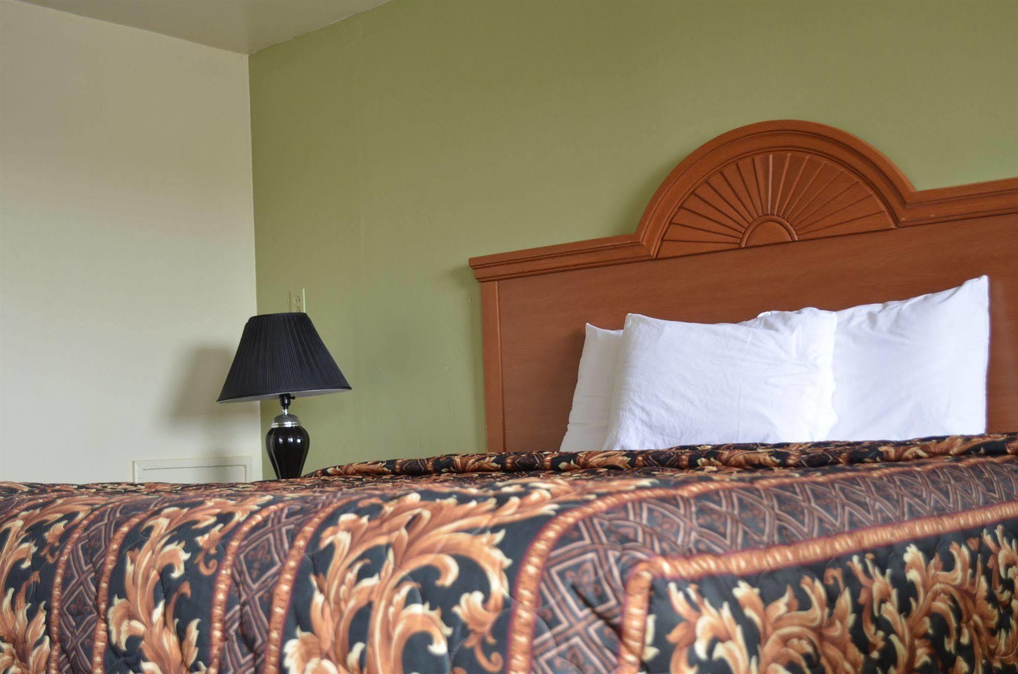 Budget Inn Williamsville Ngoại thất bức ảnh